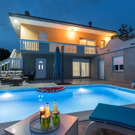 Villa Danica *